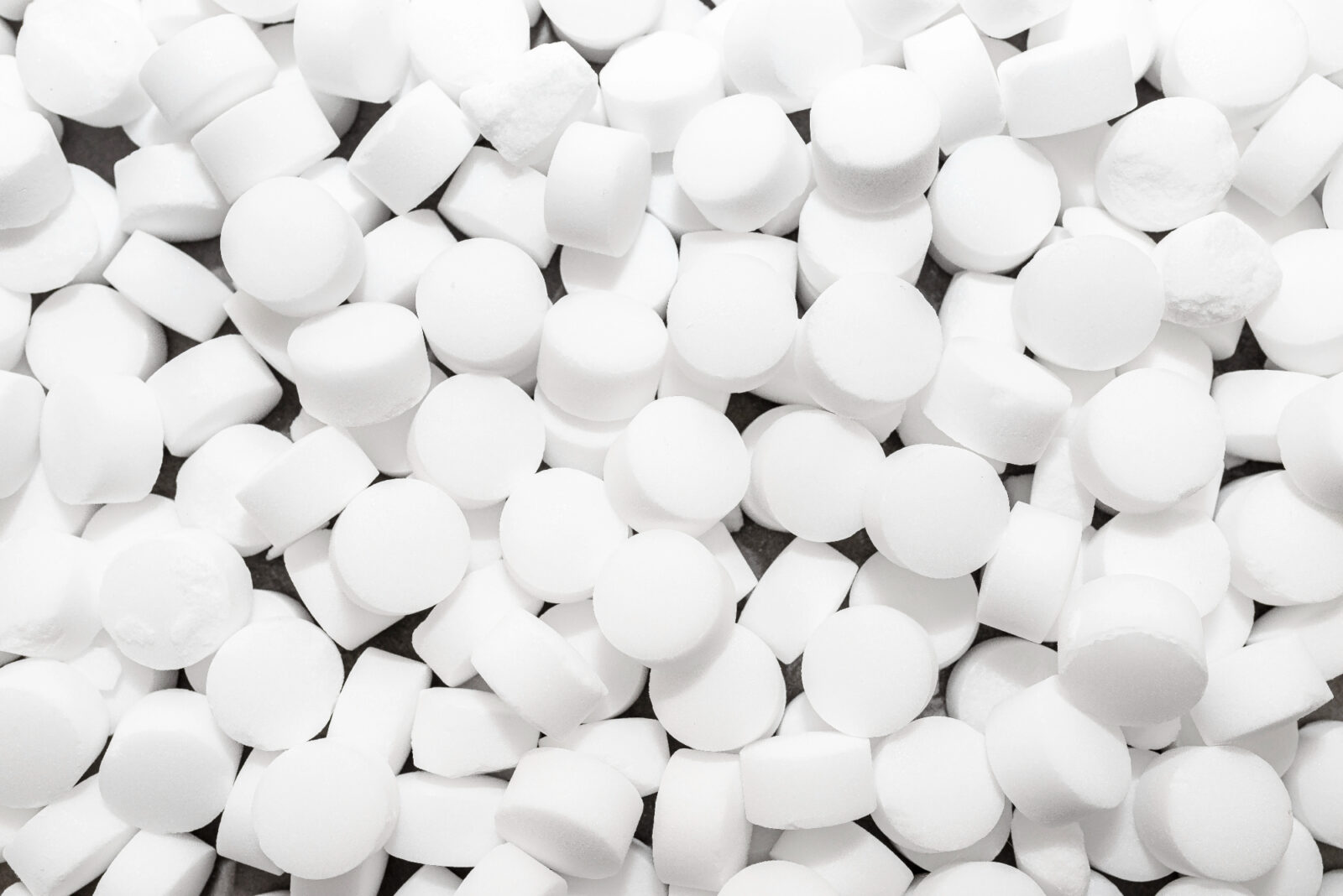 Mehčanje vode: moja koža po prhanju ni več suha in razdražena.